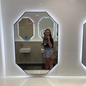 Meet your Posher, Brooklyn